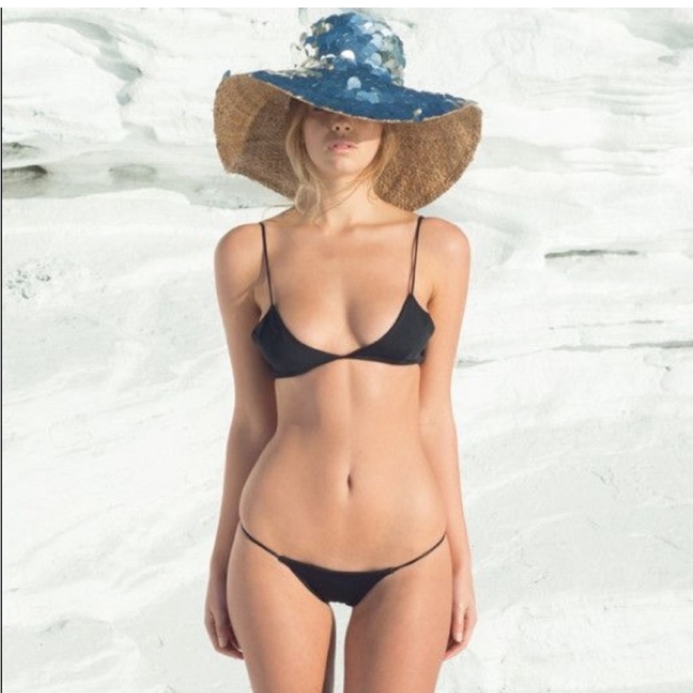 Farron Swim South George & Tanglooma Bikini